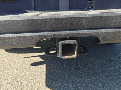 Used 2024 Toyota Tundra Limited image 25