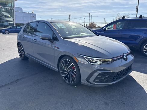 Used 2023 Volkswagen GTI Autobahn image 2