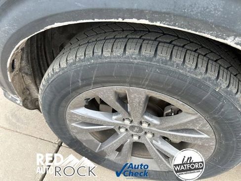 Used 2021 Ford Explorer XLT w/ Equipment Group 202A image 15