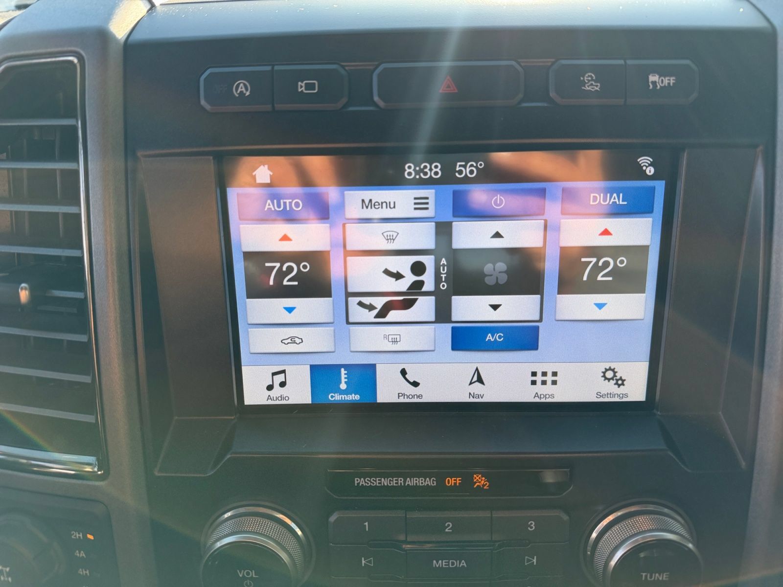 Used 2019 Ford F150 Raptor w/ Equipment Group 802A Luxury AWD/4WD image 23