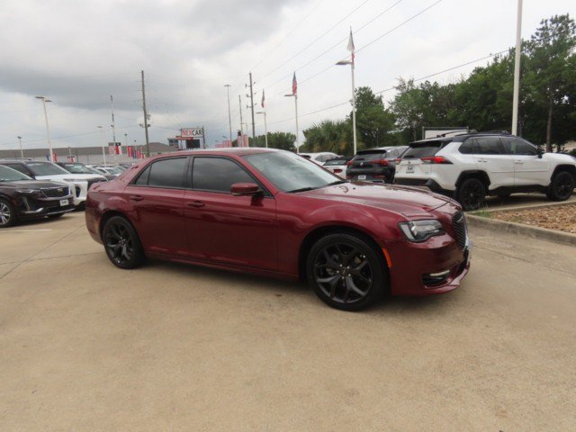 Used 2022 Chrysler 300 Touring L RWD image 6