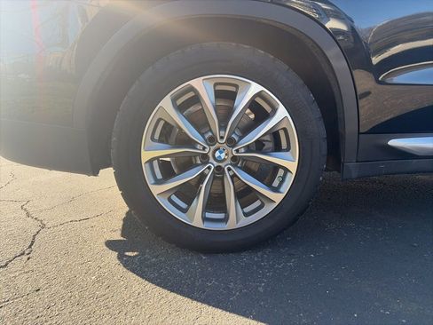 Used 2019 BMW X3 sDrive30i w/ Premium Package image 9