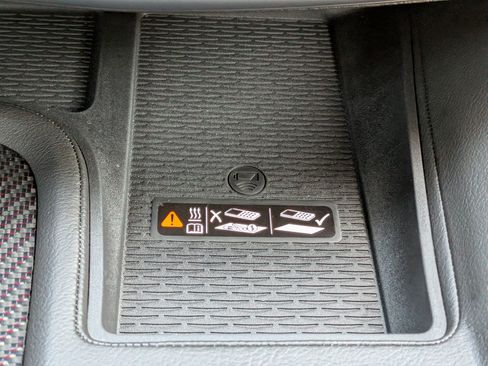 Certified 2026 Cadillac CT5 V RWD image 28