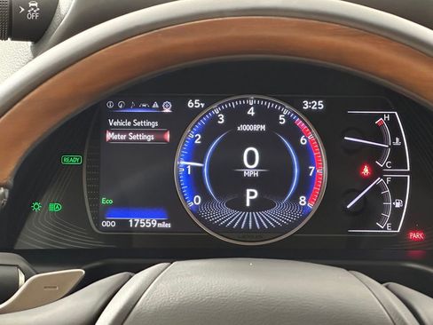 Used 2024 Lexus ES 300h Ultra Luxury w/ Accessory Package (Z1) image 33