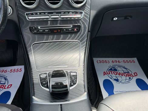 Used 2017 Mercedes-Benz GLC 300 image 24