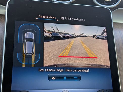 Used 2024 Mercedes-Benz GLC 300 GLC 300 image 17