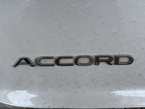 Used 2024 Honda Accord Sport image 8