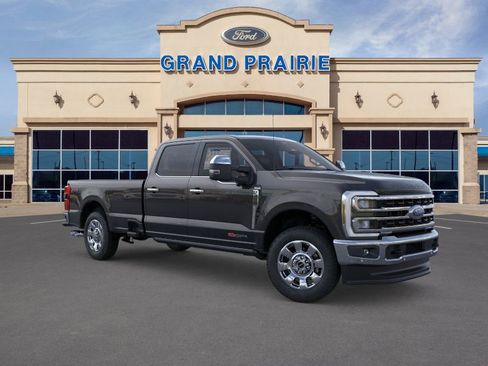 New 2025 Ford F350 King Ranch w/ Chrome Package image 7