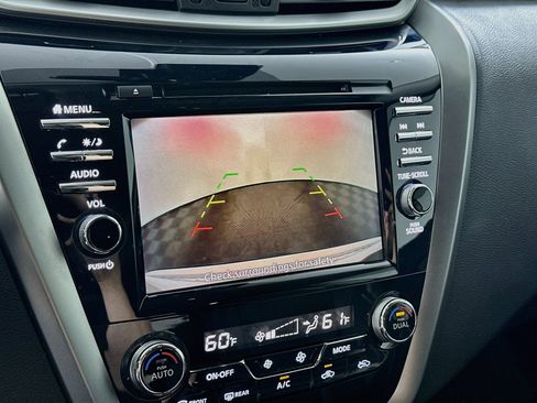 Used 2023 Nissan Murano SV w/ SV Midnight Edition Package FWD image 21