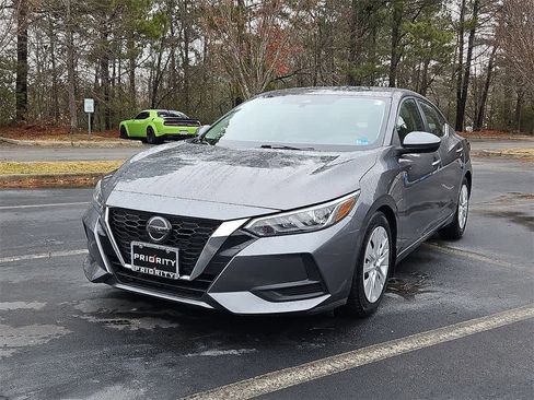 Used 2020 Nissan Sentra S image 1