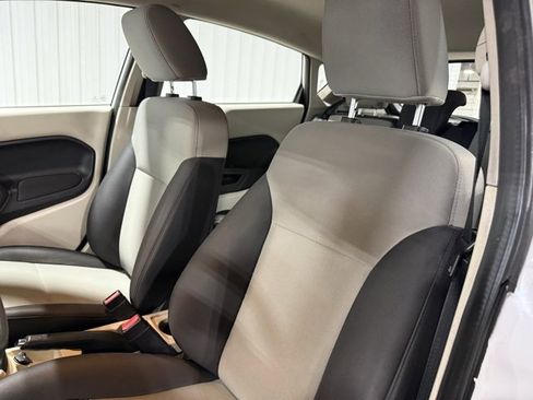 Used 2013 Ford Fiesta S image 10