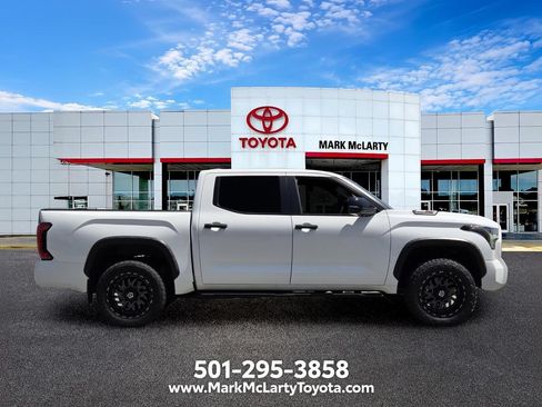 Used 2025 Toyota Tundra TRD Pro AWD/4WD image 6
