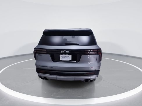 Used 2025 Chevrolet Traverse Z71 AWD/4WD image 7