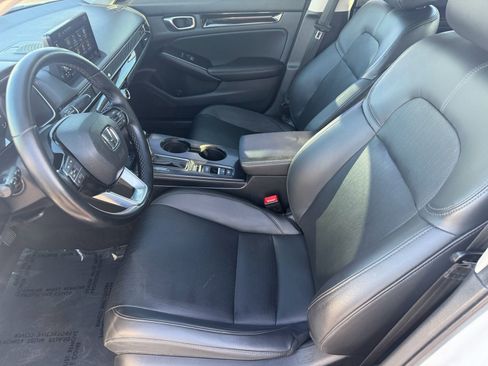 Used 2023 Honda Civic Touring image 17
