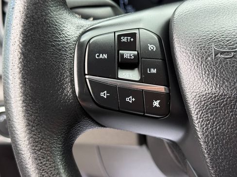 Used 2020 Ford Transit 150 Low Roof RWD image 17