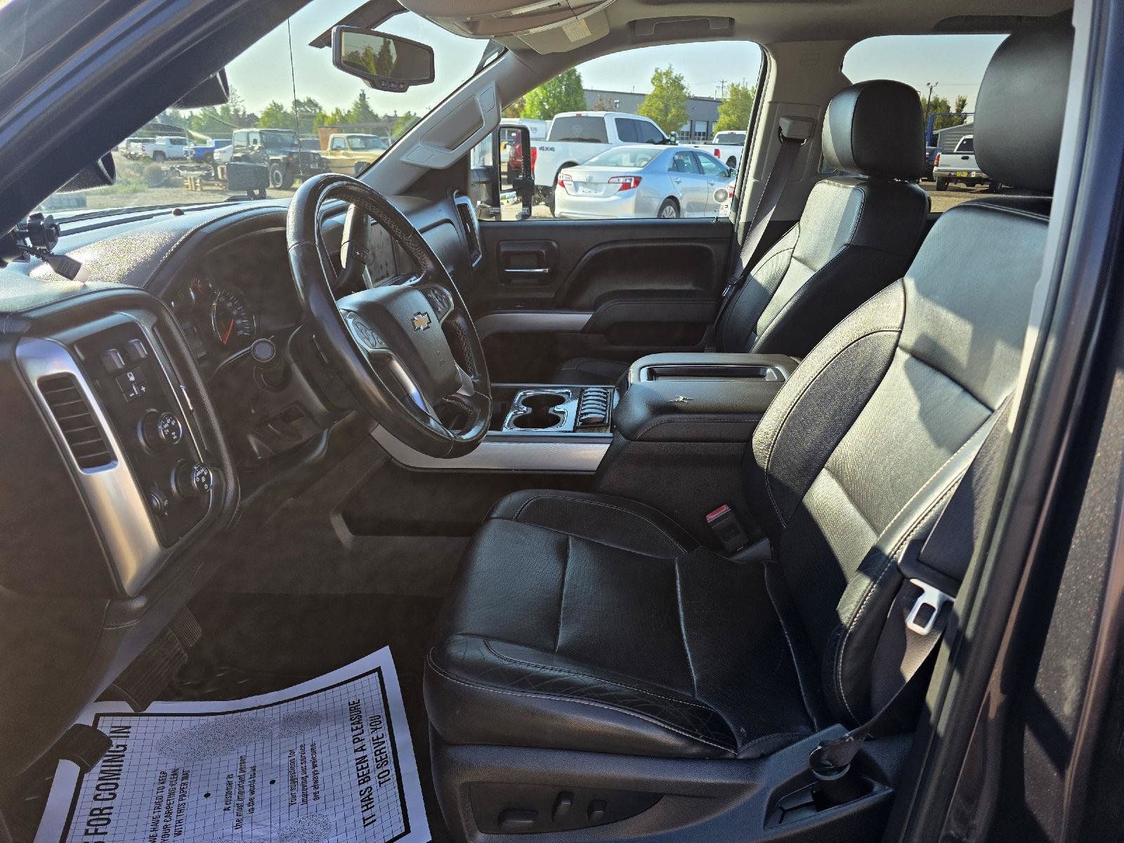 Used 2014 Chevrolet Silverado 1500 LTZ AWD/4WD image 8