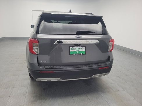 Used 2024 Ford Explorer XLT w/ Equipment Group 202A image 6