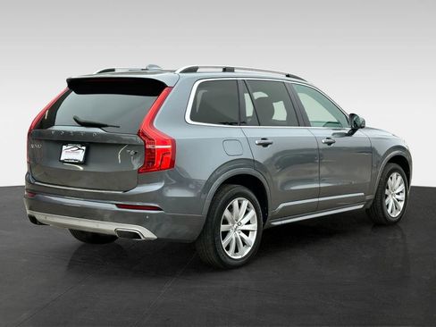 Used 2016 Volvo XC90 T6 Momentum w/ Protection Package Plus image 7