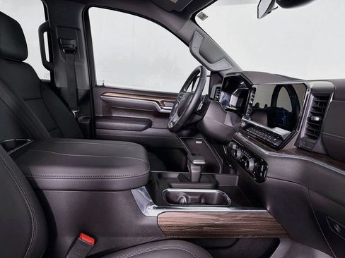 Used 2026 Chevrolet Silverado 1500 RST w/ RST All Star Premium Package AWD/4WD image 35