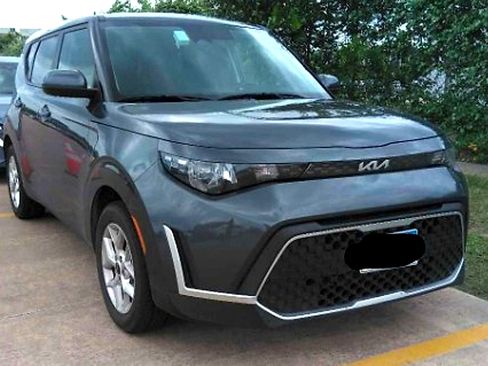 Used 2024 Kia Soul LX w/ Option Group 015 FWD image 4