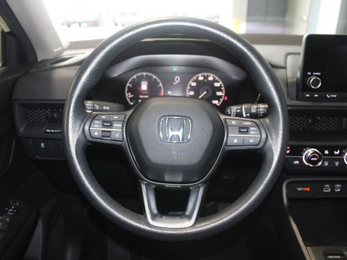 Used 2024 Honda CR-V EX image 11