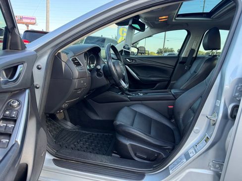 Used 2017 MAZDA MAZDA6 Touring w/ Touring Premium Package FWD image 4