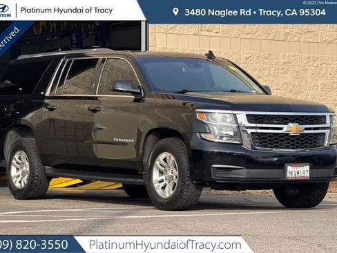 Used 2018 Chevrolet Suburban LT image 1