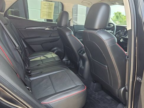 Used 2023 Buick Envision Essence w/ Sport Touring Package FWD image 32