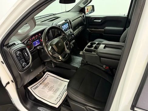 Used 2019 Chevrolet Silverado 1500 LT Trail Boss image 16