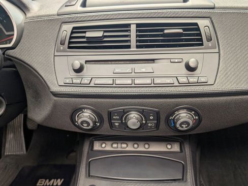 Used 2006 BMW M Roadster RWD image 18