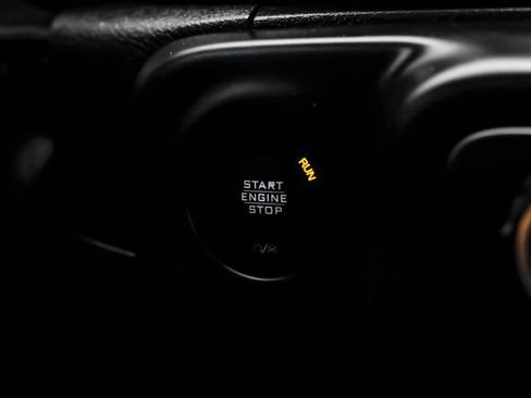 Used 2019 Jeep Wrangler Sport AWD/4WD image 24