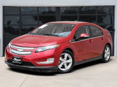 Used 2015 Chevrolet Volt w/ Enhanced Safety Package 1