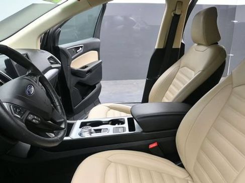 Used 2022 Ford Edge SEL AWD/4WD image 19