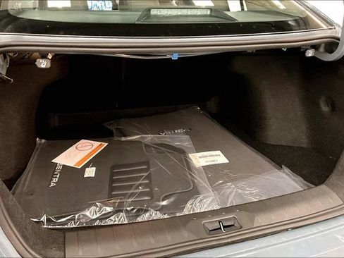 New 2026 Nissan Sentra SR w/ SR Premium Package FWD image 42