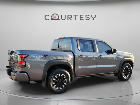 Used 2024 Nissan Frontier Pro-X image 5
