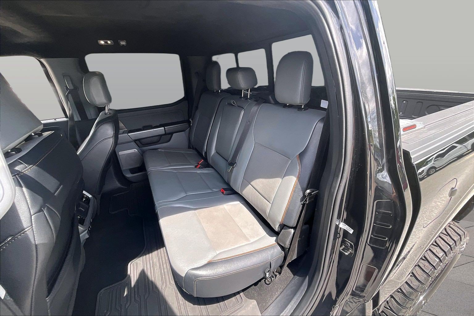 Used 2024 Ford F150 Lariat w/ Mobile Office Package AWD/4WD image 29