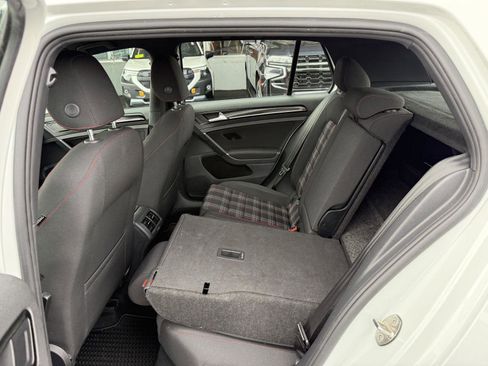 Used 2017 Volkswagen GTI Sport image 30