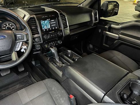 Used 2017 Ford F150 XLT w/ Equipment Group 302A Luxury AWD/4WD image 41