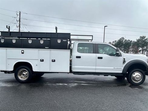 Used 2018 Ford F550 2WD Crew Cab Super Duty image 5