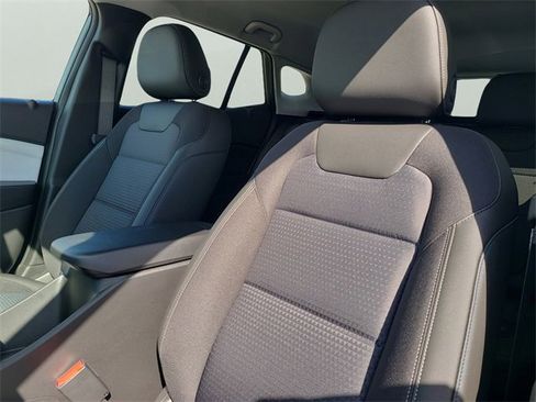 New 2026 Chevrolet Trax LT image 23