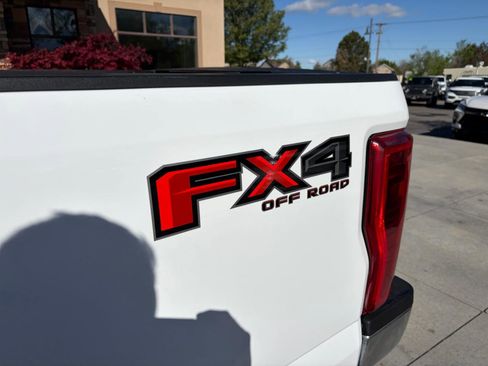 Used 2018 Ford F250 XLT w/ FX4 Off-Road Package AWD/4WD image 26