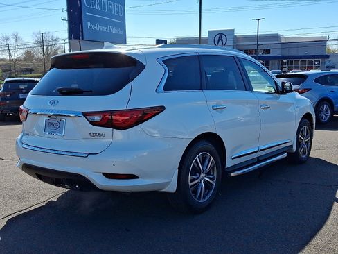 Used 2018 INFINITI QX60 AWD w/ Premium Plus Package image 4