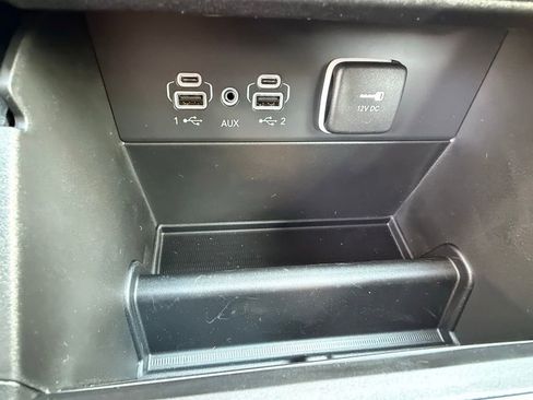 New 2026 Jeep Grand Cherokee Laredo AWD/4WD image 13