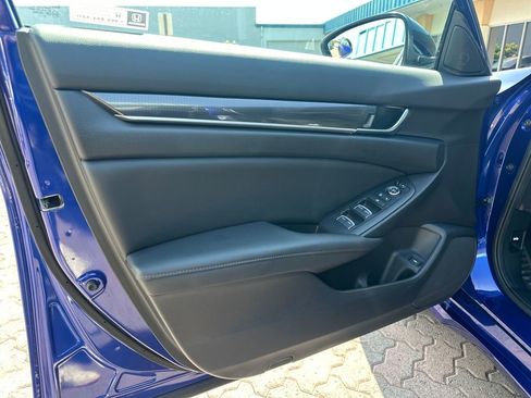 Used 2022 Honda Accord Sport Special Edition image 8