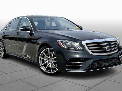 Used 2019 Mercedes-Benz S 560 Sedan image 3