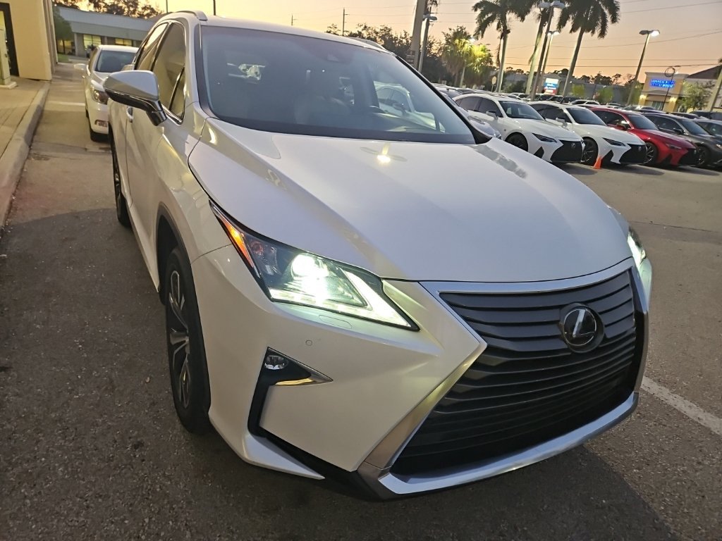 Used 2017 Lexus RX 350 AWD w/ Premium Package image 4