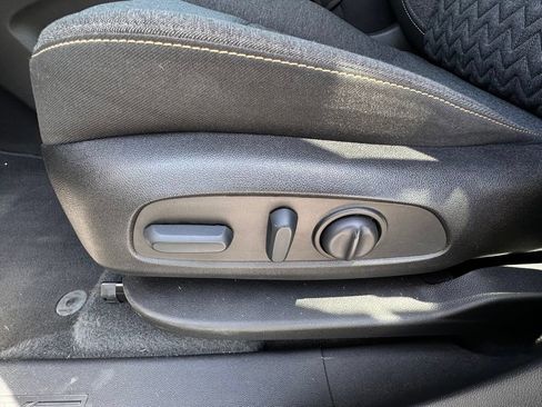 Certified 2022 Chevrolet Equinox LT AWD/4WD image 20