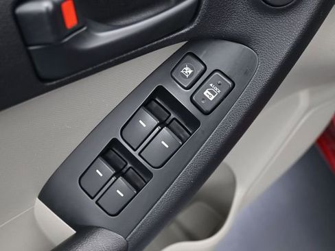 Used 2010 Kia Forte EX image 13