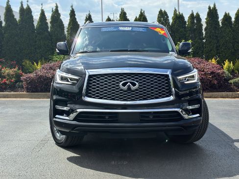 Used 2024 INFINITI QX80 Luxe w/ All-Season Package RWD image 5