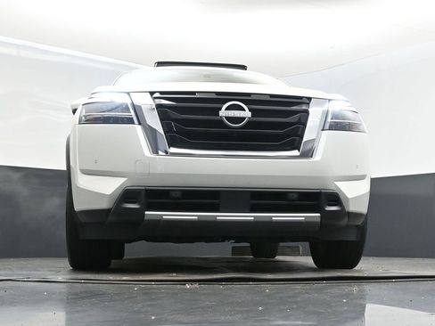 Used 2024 Nissan Pathfinder Platinum w/ Cargo Package image 48